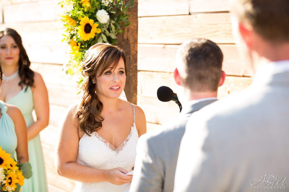 32-north-brewing-company-san-diego-wedding-photograper-0032 32 North Brewing Company | San Diego | Sarah + Nate’s Wedding Photography