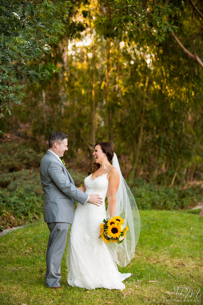 32-north-brewing-company-san-diego-wedding-photograper-0042 32 North Brewing Company | San Diego | Sarah + Nate’s Wedding Photography