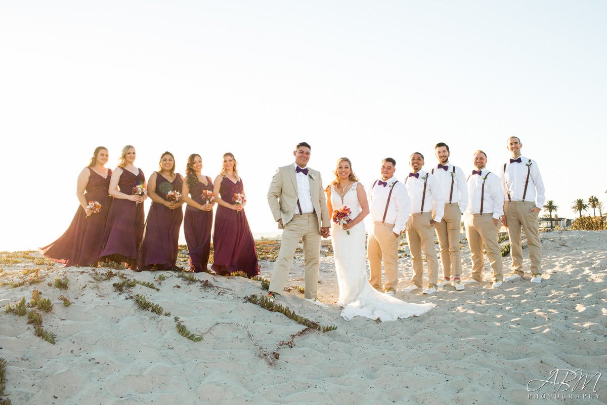 north-coronado-island-san-diego-wedding-photograper-0033 North Coronado Beach | Stone Brewery | Heather + Loren’s Wedding Photography