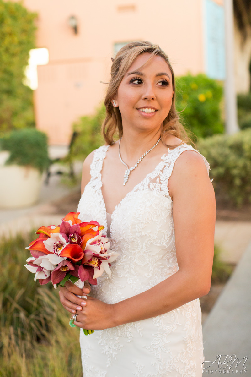 north-coronado-island-san-diego-wedding-photograper-0042 North Coronado Beach | Stone Brewery | Heather + Loren’s Wedding Photography