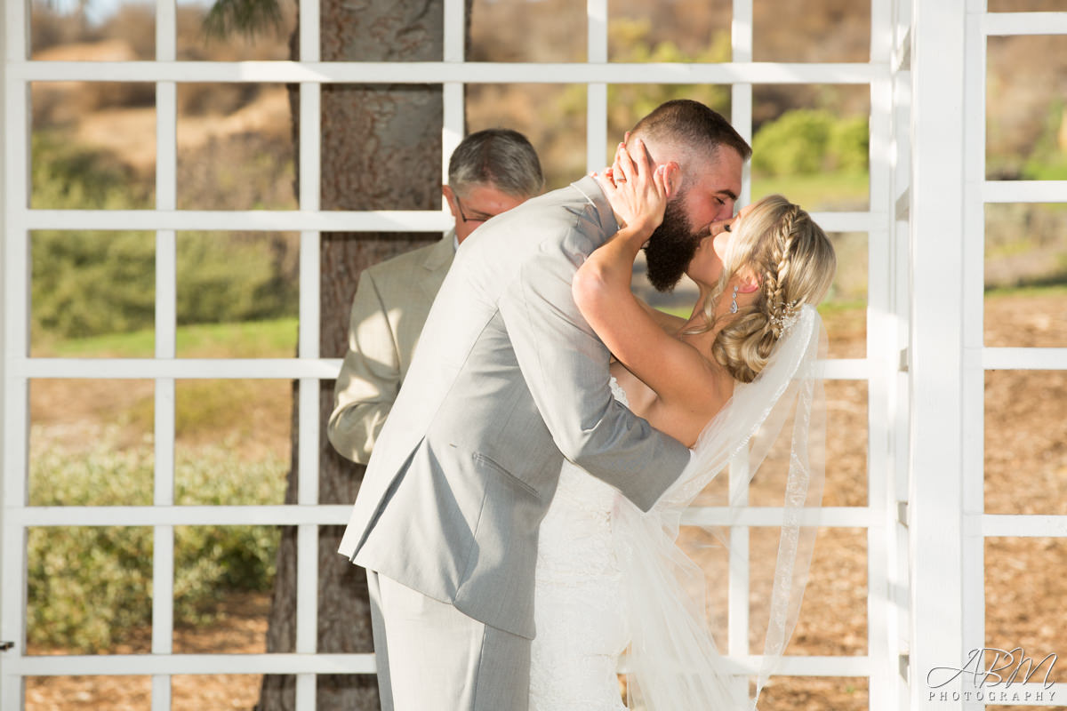 steele-canyon-san-diego-wedding-photograper-0035 Steele Canyon Golf Club | Jamul | Dana + Devon’s Wedding Photography