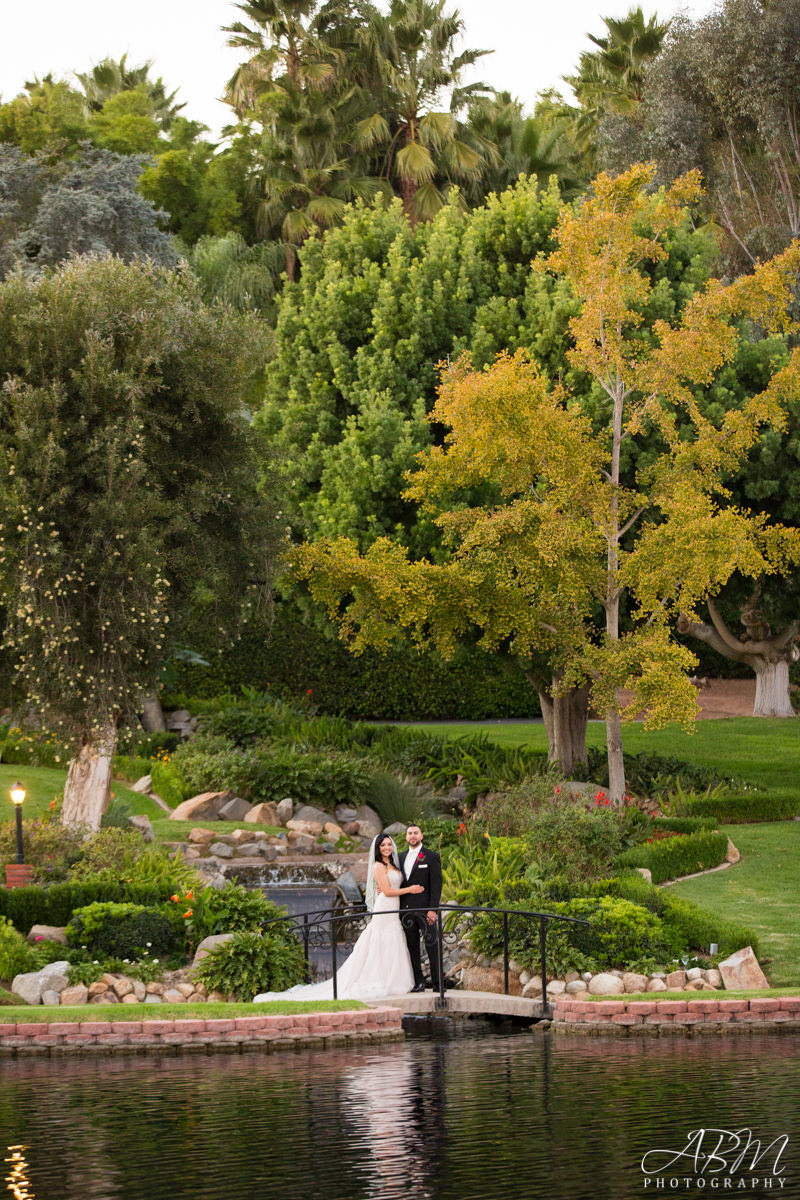 grand-tradition-estate-san-diego-wedding-photography-0044 The Grand Tradition Estate - Beverly Mansion | Fallbrook | Desirae + Jerry’s Wedding Photography