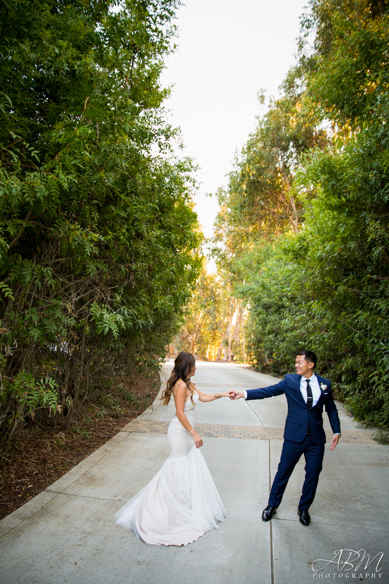 twin-oaks-estate-san-diego-wedding-photographer-0048 Twin Oaks House | San Marcos | Kim + Ferdinand’s Wedding Photography