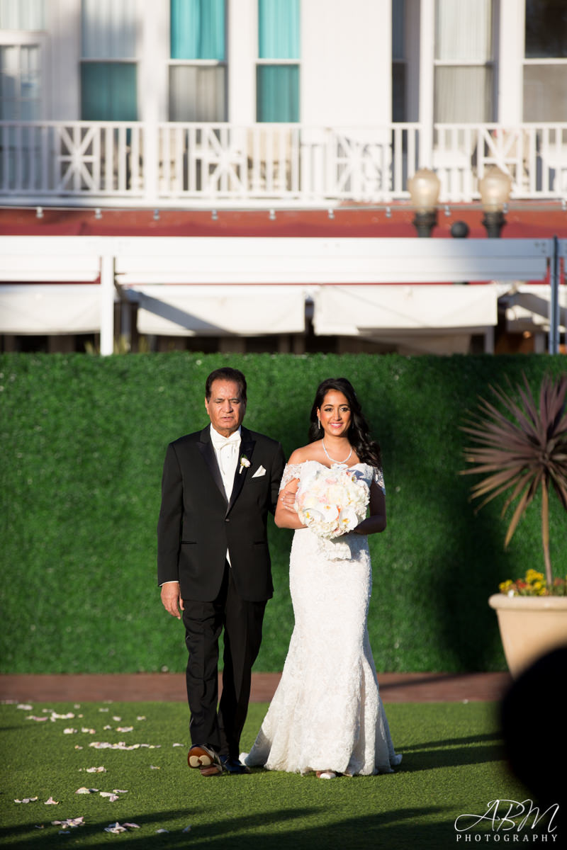 hotel-del-coronado-san-diego-wedding-photographer-0037 Hotel Del Coronado | Coronado | Maya+ Joseph’s Wedding Photography