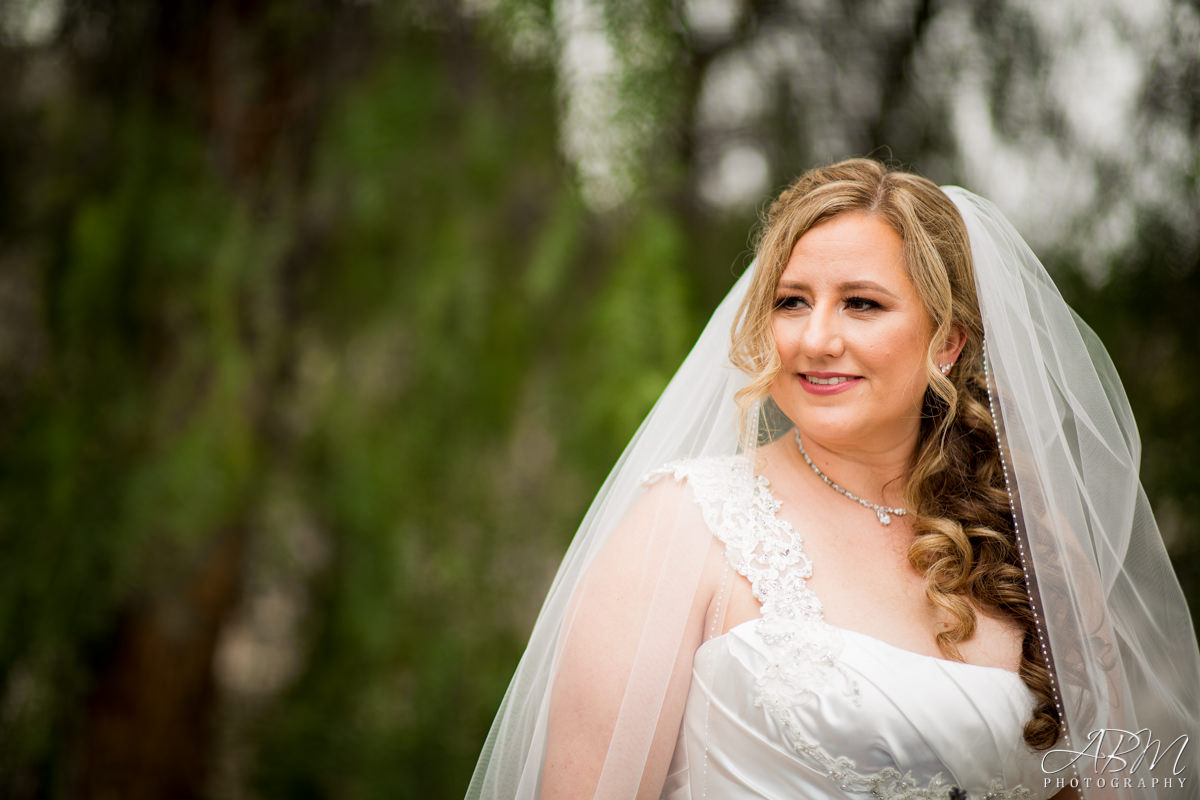 lake-oak-meadows-wedding-and-evets-san-diego-wedding-photography-0025 Lake Oak Meadows Weddings and Events | Temecula | Stephanie + Kyle’s Wedding Photography