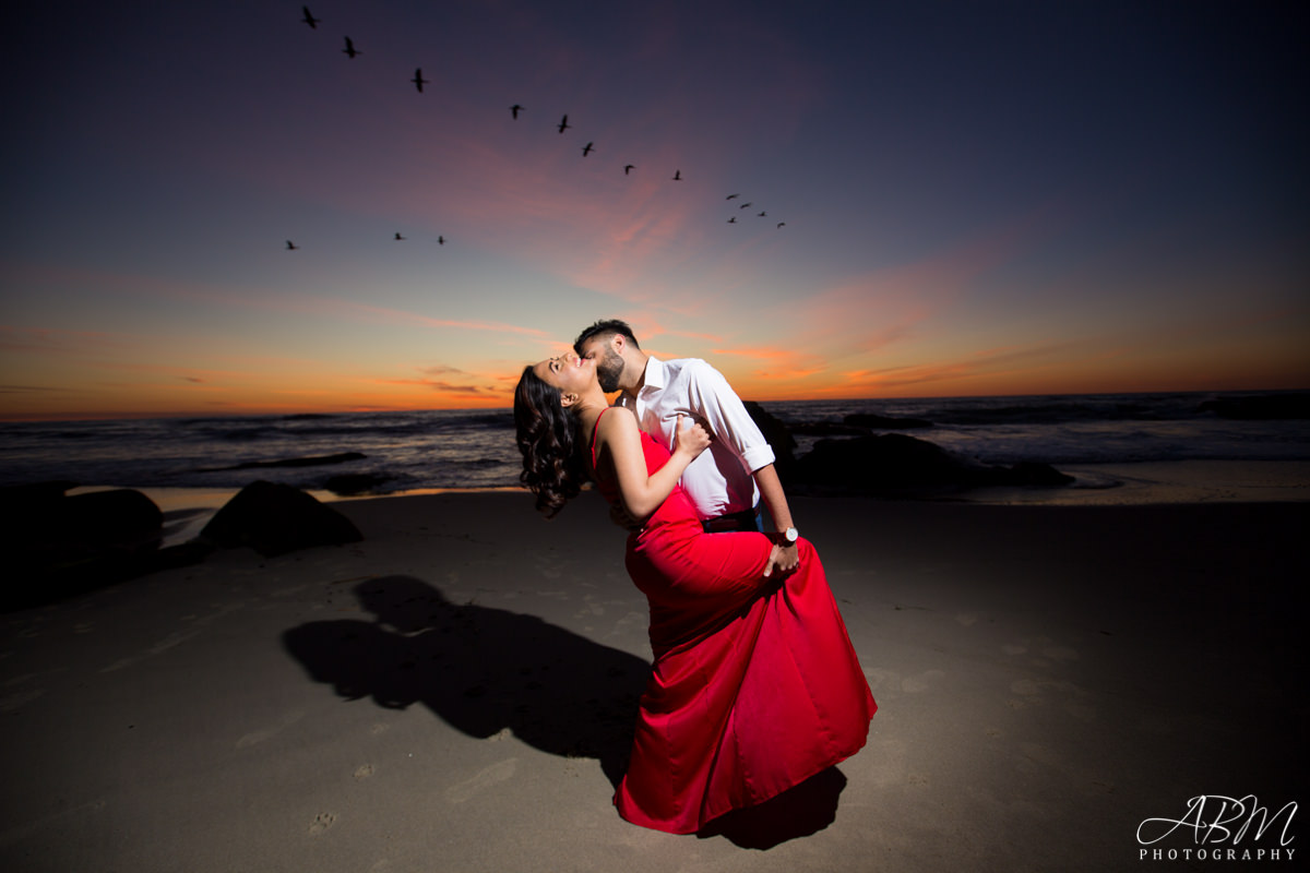 windansea-beach-san-diego-wedding-photography-san-diego-engagement-photographer-0004 Windansea Beach | La Jolla | Rabia + Miraj’s Engagement + Portrait Photography