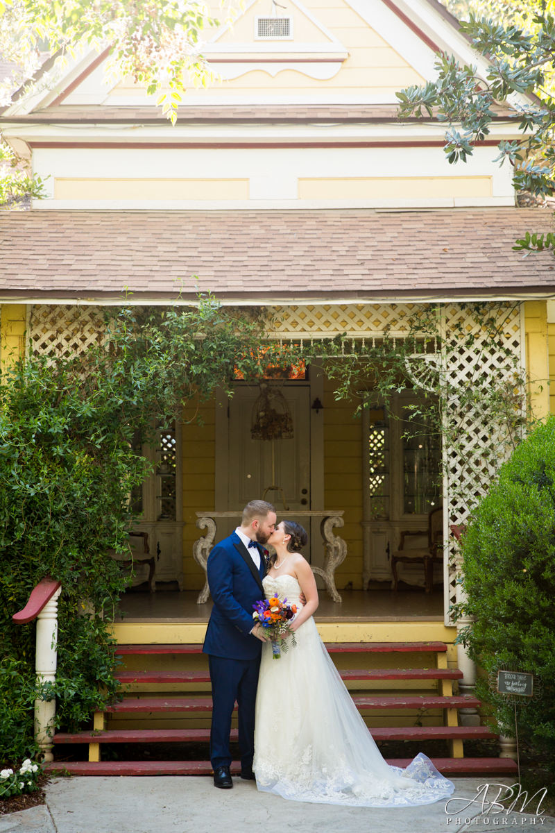 twin-oaks-wedding-house-san-diego-wedding-photographer-0031 Twin Oaks House | San Marcos | Chris + Jessica’s Wedding Photography