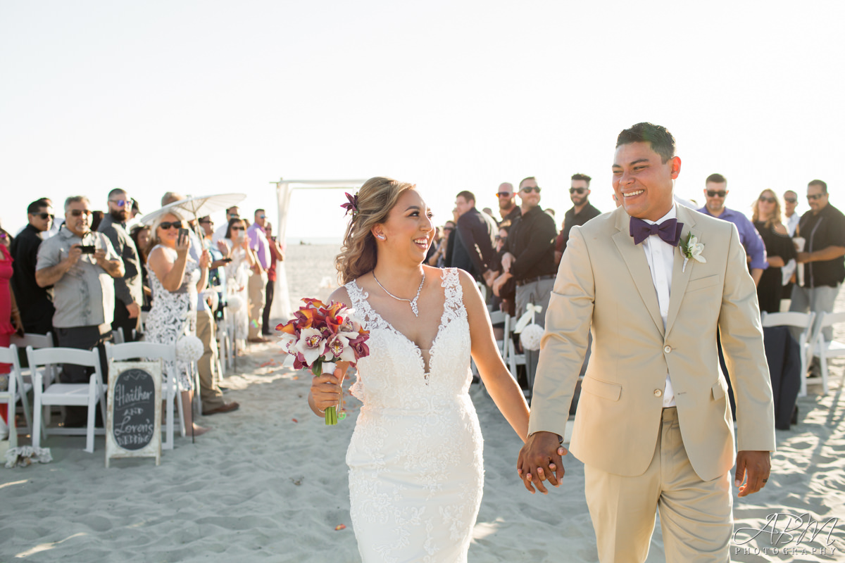 north-coronado-island-san-diego-wedding-photograper-0032 North Coronado Beach | Stone Brewery | Heather + Loren’s Wedding Photography