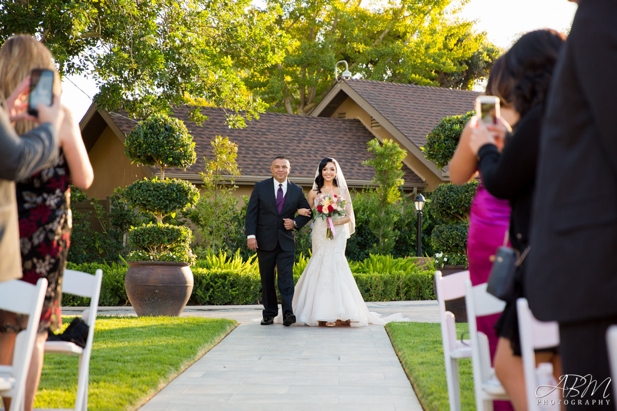 grand-tradition-estate-san-diego-wedding-photography-0025 The Grand Tradition Estate - Beverly Mansion | Fallbrook | Desirae + Jerry’s Wedding Photography