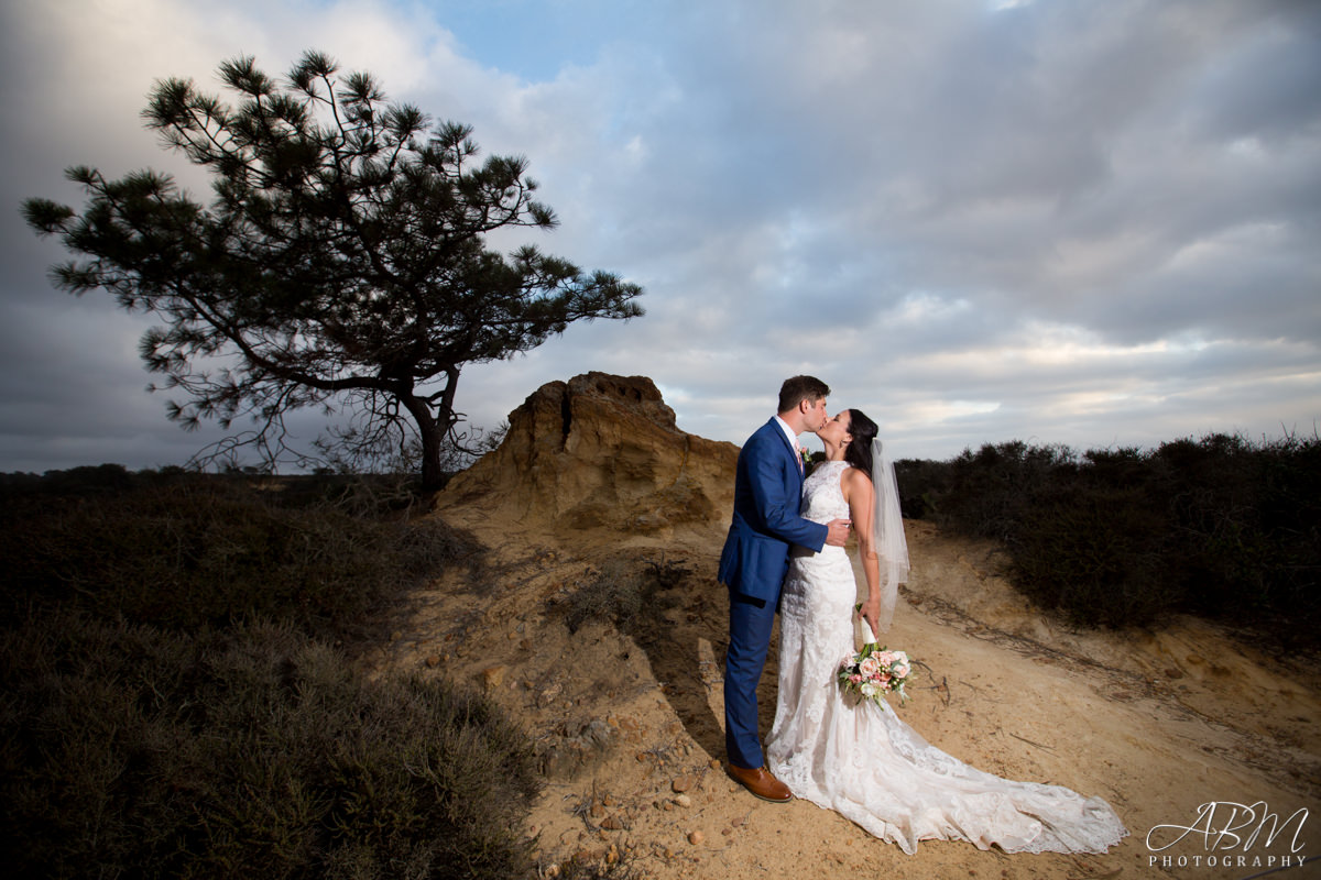 rancho-bernardo-inn-san-diego-wedding-photography-0001 Torrey Pines State Reserve | Rancho Bernardo Inn | Sophie + George's Wedding Photography