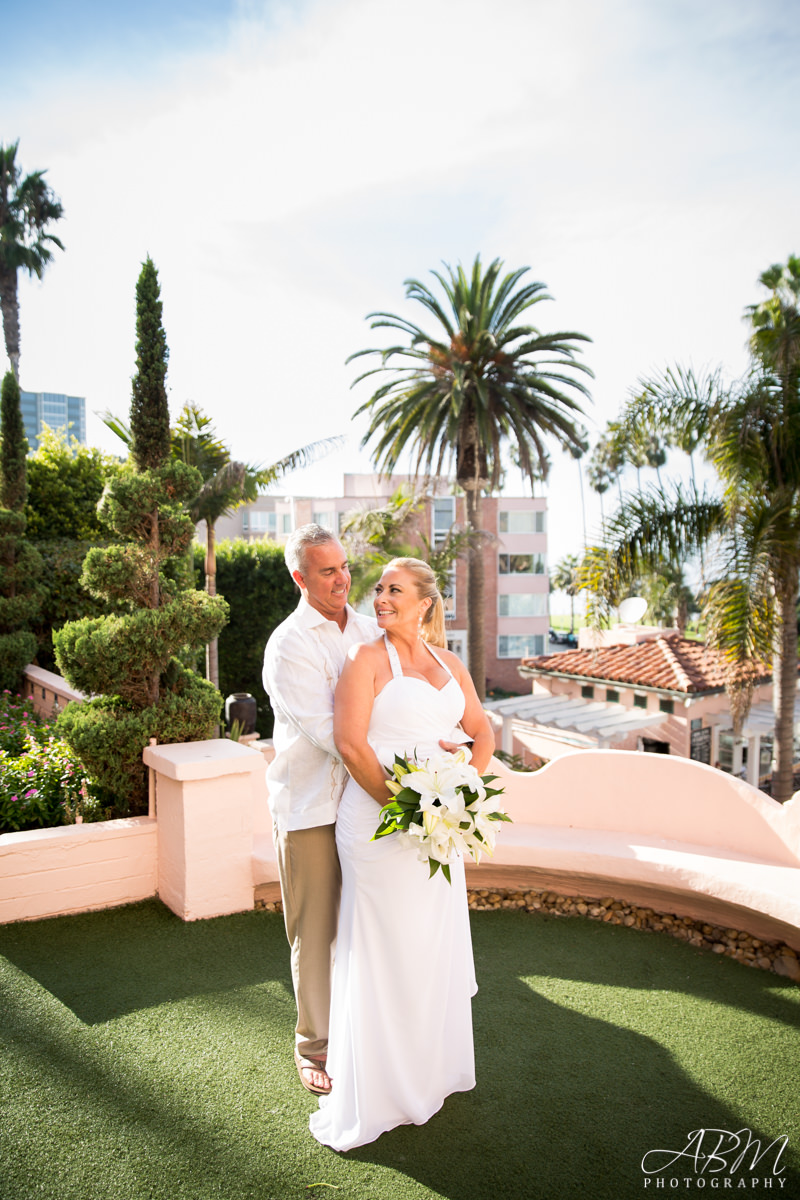 la-valencia-la-jolla-san-diego-wedding-photograper-0030 La Valencia Hotel | La Jolla | Dana + Shane’s Wedding Photography