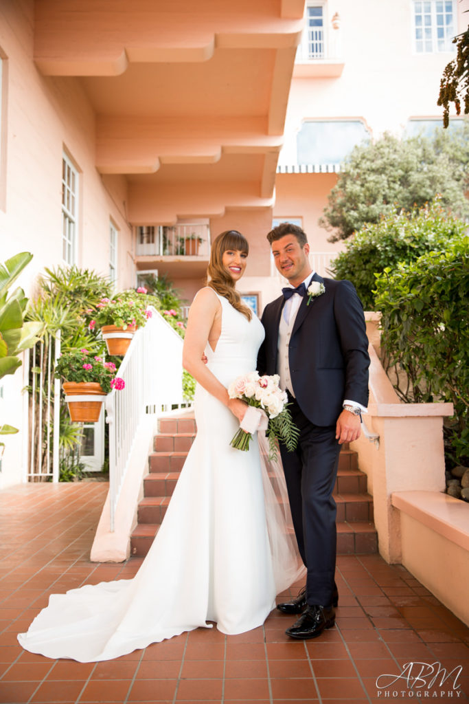 la-valencia-hotel-san-diego-wedding-photographer-0021-683x1024 La Valencia Hotel | La Jolla | Erin + Federico’s Wedding Photography