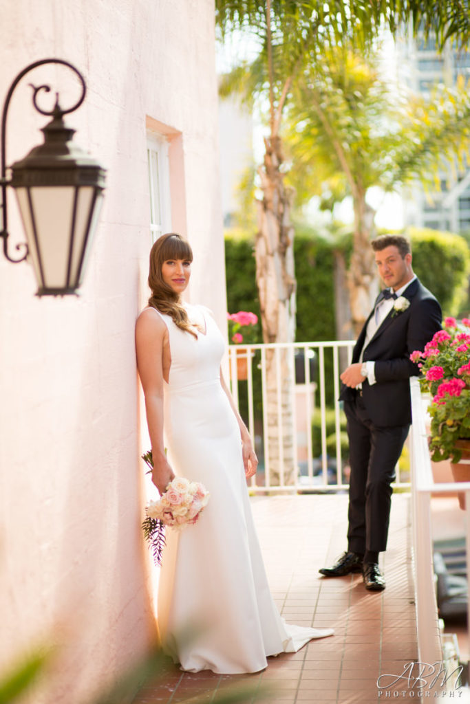la-valencia-hotel-san-diego-wedding-photographer-0025-683x1024 La Valencia Hotel | La Jolla | Erin + Federico’s Wedding Photography