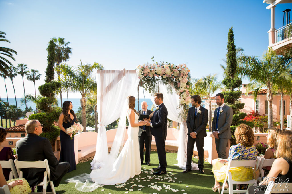 la-valencia-hotel-san-diego-wedding-photographer-0037-1024x683 La Valencia Hotel | La Jolla | Erin + Federico’s Wedding Photography
