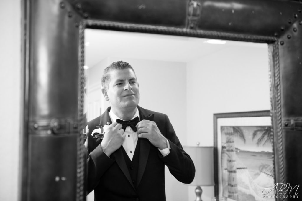 Casino San Clemente | San Clemente | Kelly + Tim’s Wedding Photography Weddings casino-san-clemente-san-diego-wedding-photographer-0015-1024x683 Casino San Clemente | San Clemente | Kelly + Tim’s Wedding Photography