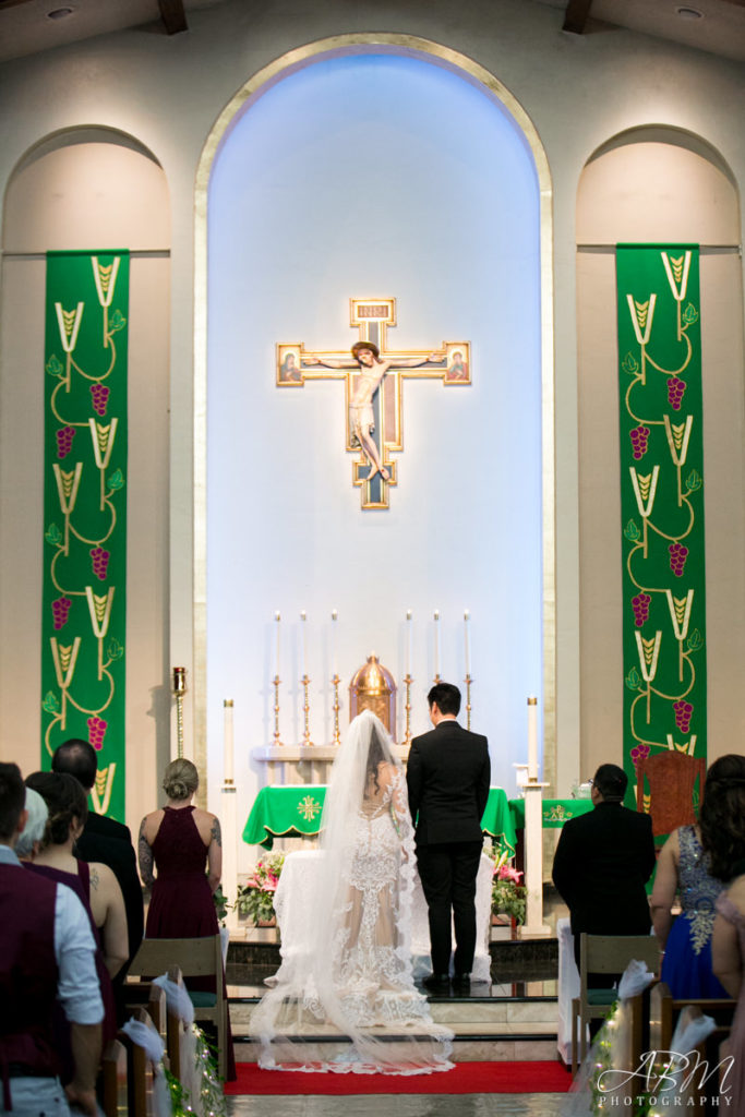 bonita-golf-course-san-diego-wedding-photographer-0016-683x1024 St. Michael's Church | Bonita Golf Course | Lupita + Oliver’s Wedding Photography