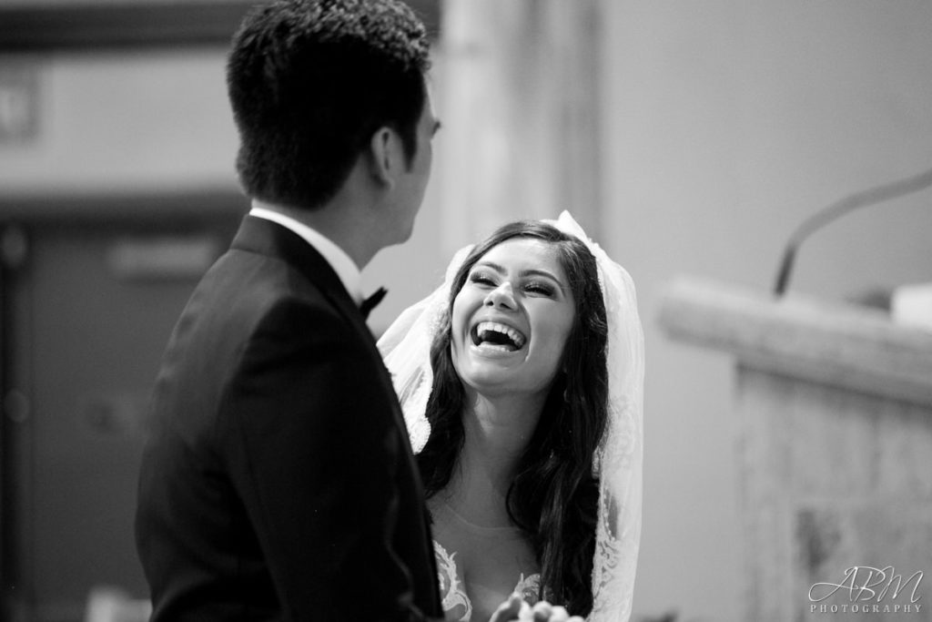 bonita-golf-course-san-diego-wedding-photographer-0017-1024x683 St. Michael's Church | Bonita Golf Course | Lupita + Oliver’s Wedding Photography