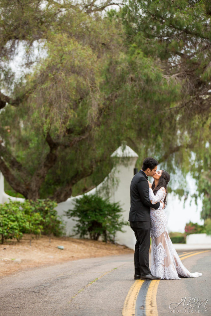 bonita-golf-course-san-diego-wedding-photographer-0036-683x1024 St. Michael's Church | Bonita Golf Course | Lupita + Oliver’s Wedding Photography