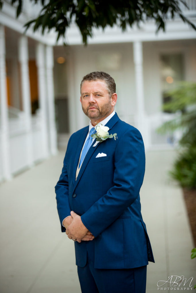 coronado-beach-elopement-san-diego-wedding-photography-0015-683x1024 Coronado Beach | Hotel Del | April + Jan’s Elopement Photography