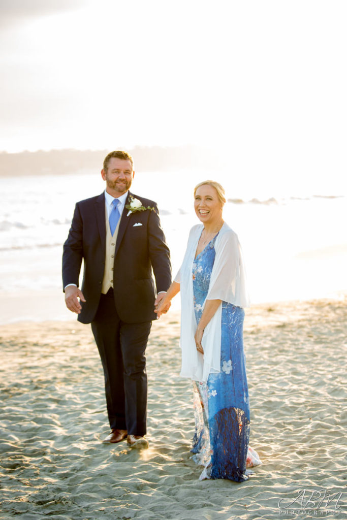 coronado-beach-elopement-san-diego-wedding-photography-0018-683x1024 Coronado Beach | Hotel Del | April + Jan’s Elopement Photography