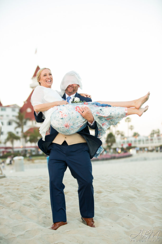 coronado-beach-elopement-san-diego-wedding-photography-0028-683x1024 Coronado Beach | Hotel Del | April + Jan’s Elopement Photography