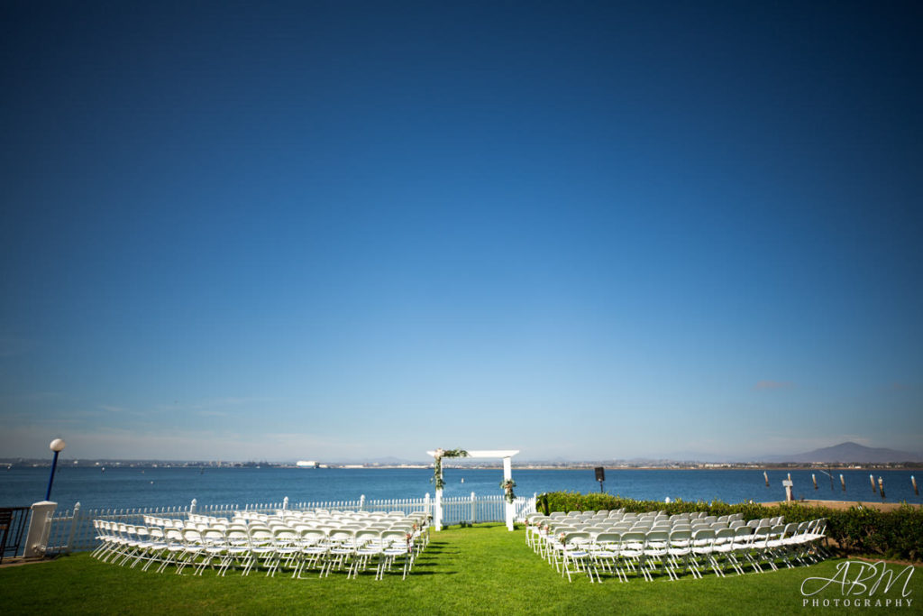 coronado-yatch-club-san-diego-wedding-photographer-0022-1024x683 Coronado Cays Yacht Club | Coronado | Emily + Taylor’s Wedding Photography