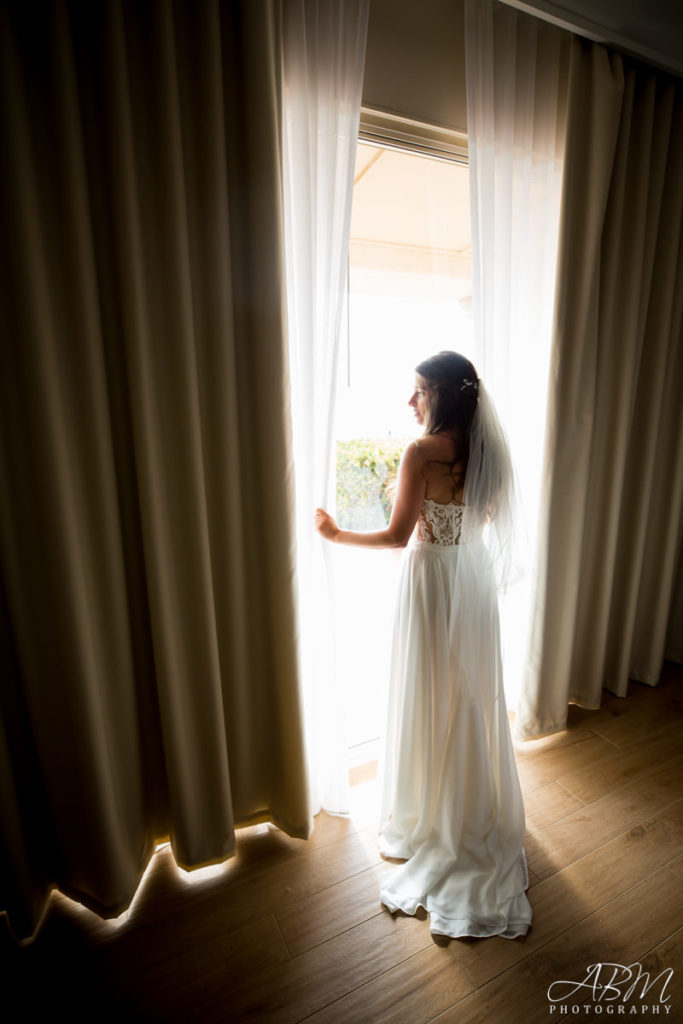hilton-san-diego-resort-san-diego-wedding-photographer-0023-683x1024 Hilton San Diego Resort | Mission Bay | Karen + Zac’s Wedding Photography