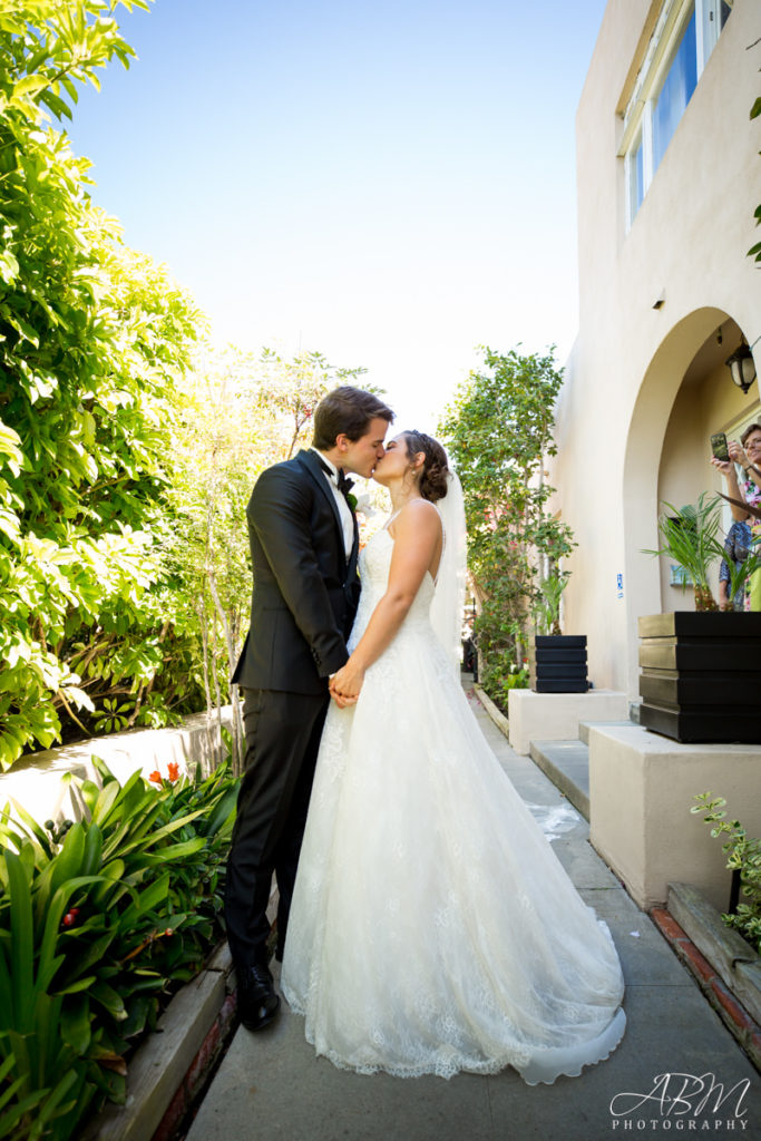 cuvier-club-san-diego-wedding-photographer-0014-683x1024 Cuvier Club | Ellen Scrips Browning Park | San Diego | Liz + Tom’s Wedding Photography