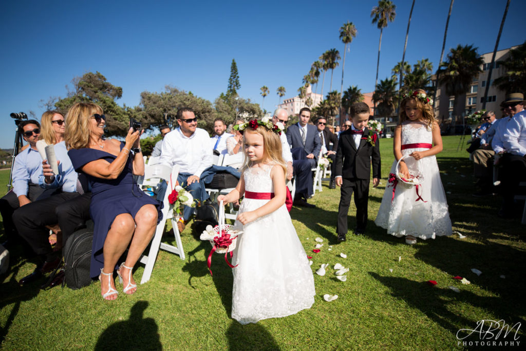 cuvier-club-san-diego-wedding-photographer-0025-1024x683 Cuvier Club | Ellen Scrips Browning Park | San Diego | Liz + Tom’s Wedding Photography