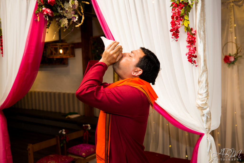 san-diego-wedding-photographer-indian0017-1024x683 Landon's East | San Marcos | Priyanka + Manas Wedding Photography
