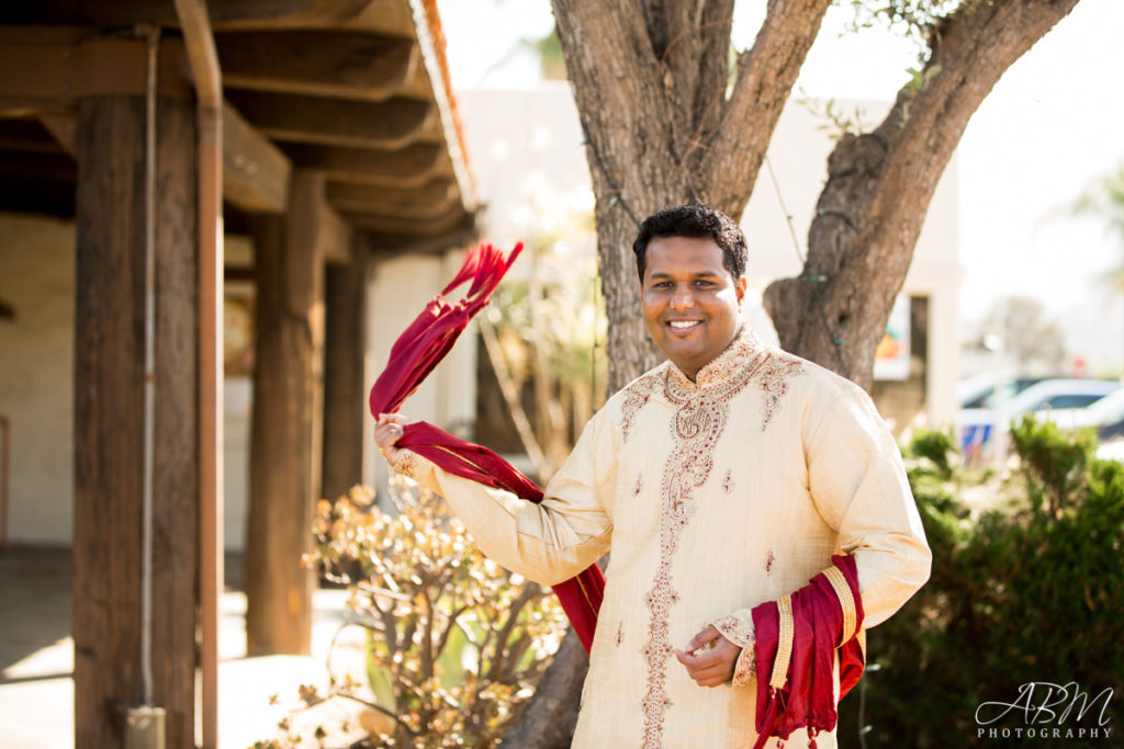 san-diego-wedding-photographer-indian0034-1024x683 Landon's East | San Marcos | Priyanka + Manas Wedding Photography