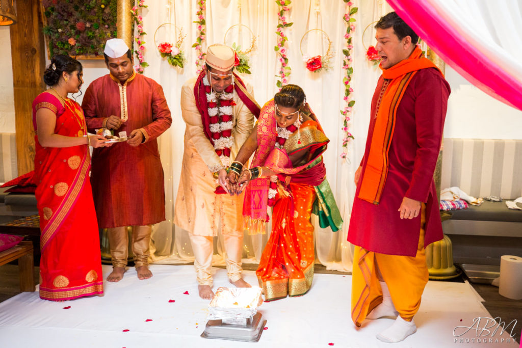san-diego-wedding-photographer-indian0047-1024x683 Landon's East | San Marcos | Priyanka + Manas Wedding Photography