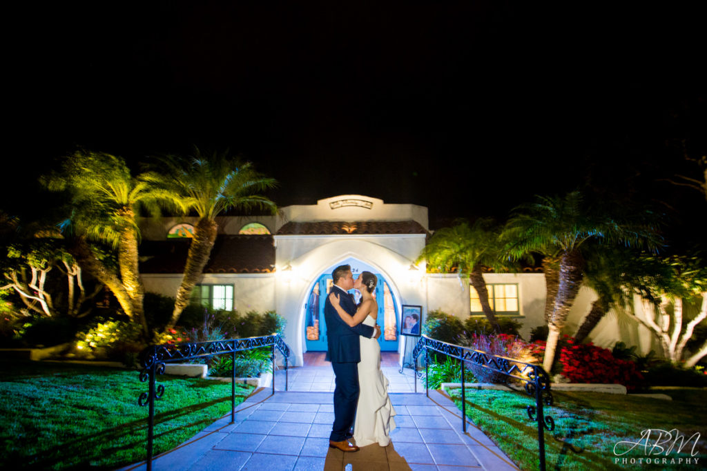 St Therese of Carmel Catholic Church | The Thursday Club | San Diego | Christina + Homer’s Wedding Photography Weddings thursday-club-san-diego-wedding-photography-0002-1024x683 St Therese of Carmel Catholic Church | The Thursday Club | San Diego | Christina + Homer’s Wedding Photography