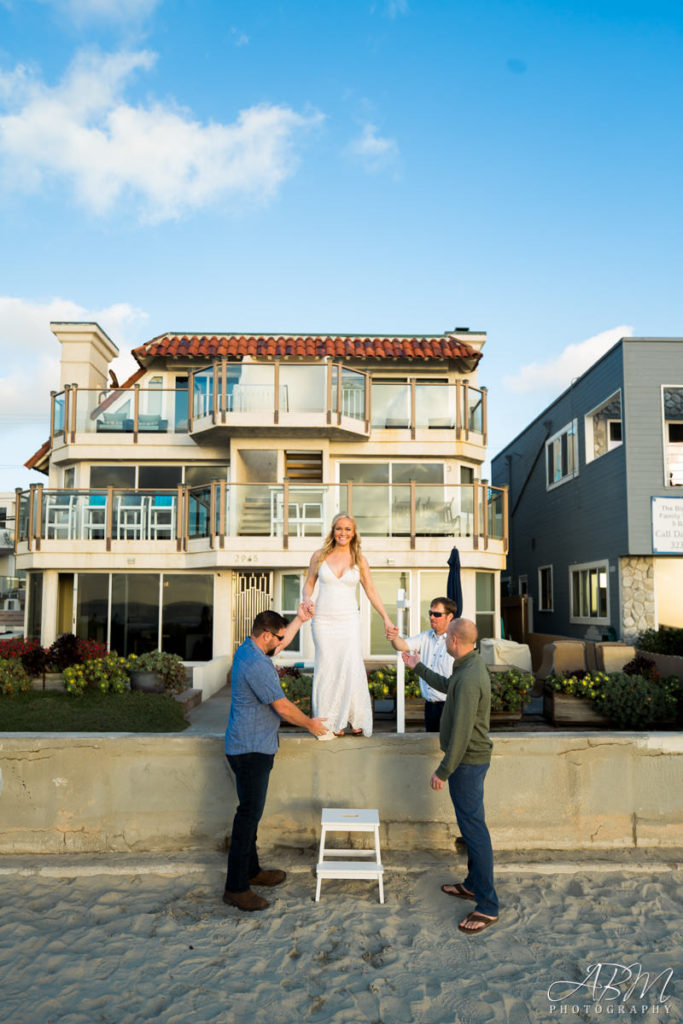 mission-beach-san-diego-wedding-photographer-0023-683x1024 Mission Beach | San Diego | Abby + Cliff’s Wedding Photography