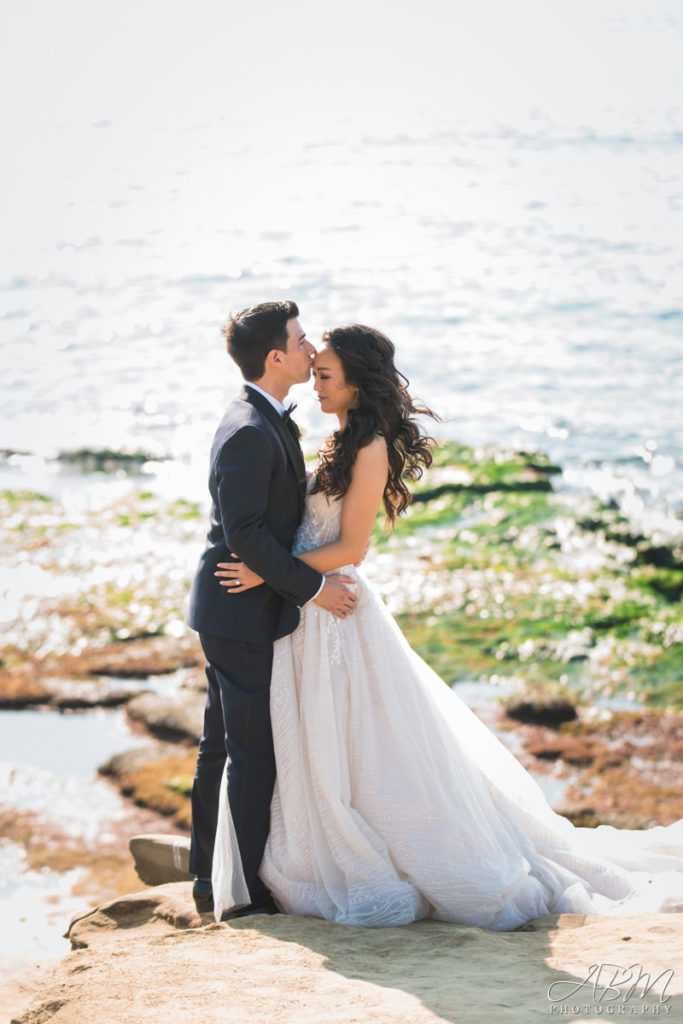 scripps-seaside-forum-san-diego-wedding-photographer-0031-683x1024 Scripps Seaside Forum | La Jolla | Katharine + Farid’s Wedding Photography