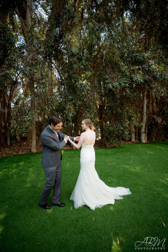 twin-oaks-san-deigo-wedding-photographer-0013-683x1024 Twin Oaks | San Marcos | Brittney + Scott’s Wedding Photography
