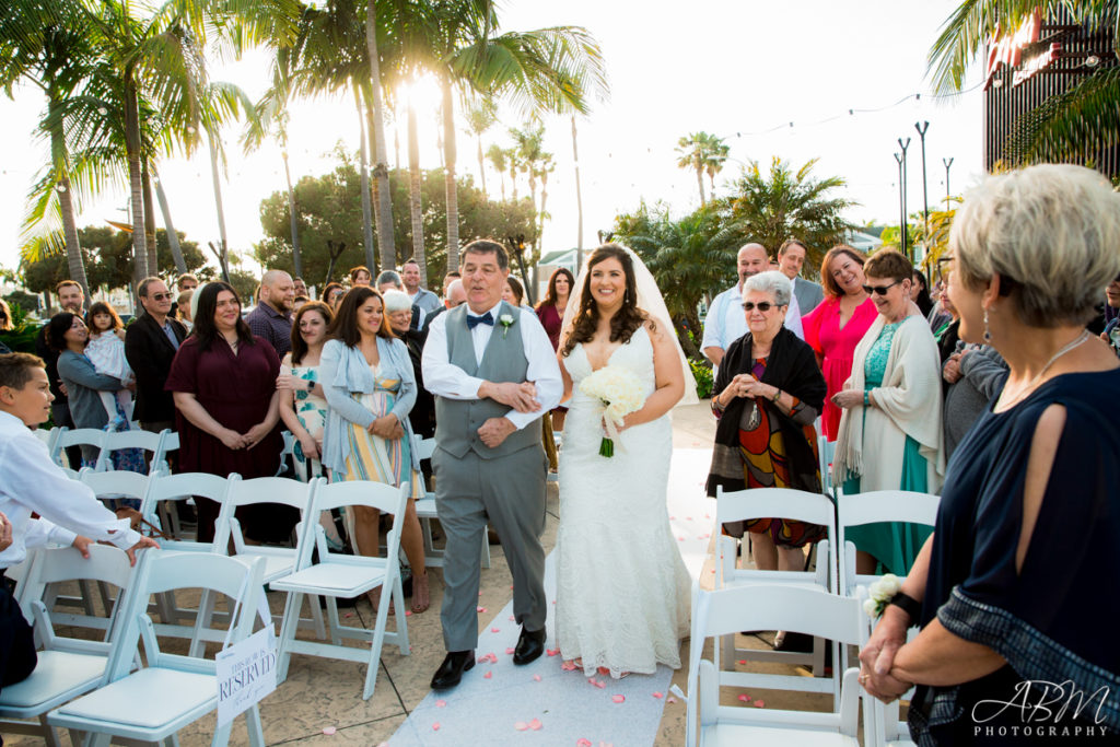 Bali Hai | San Diego | Meghan + Ryan’s Wedding Weddings bail-hai-weddings-san-diego-wedding-photographer-0016-1024x683 Bali Hai | San Diego | Meghan + Ryan’s Wedding