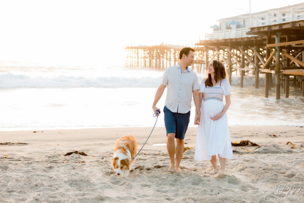 01Maternity_003-2-1024x683 Scripps Pier | San Diego | Carlos + Kathy’s Maternity + Newborn Photography