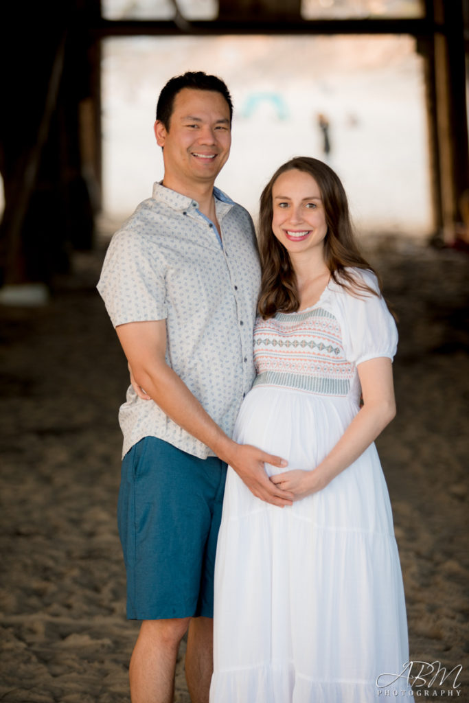 Maternity_014-2-683x1024 Scripps Pier | San Diego | Carlos + Kathy’s Maternity + Newborn Photography