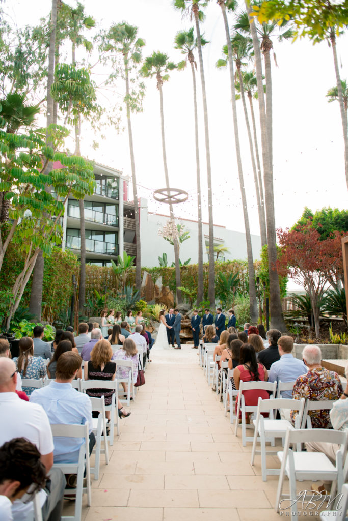 hotel-maya-san-diego-wedding-photographer-0036-683x1024 Hotel Maya | Long Beach | Rachelle + David’s Wedding Photography