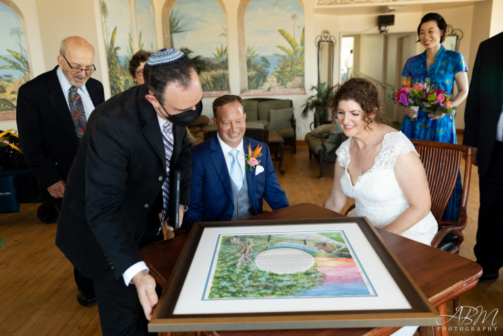 La Jolla Cove Bridge Cove | La Jolla | Brian + Jean’s Wedding Photography Weddings la-jolla-cove-bridge-club-san-diego-wedding-photographer-0015-1-1024x683 La Jolla Cove Bridge Cove | La Jolla | Brian + Jean’s Wedding Photography