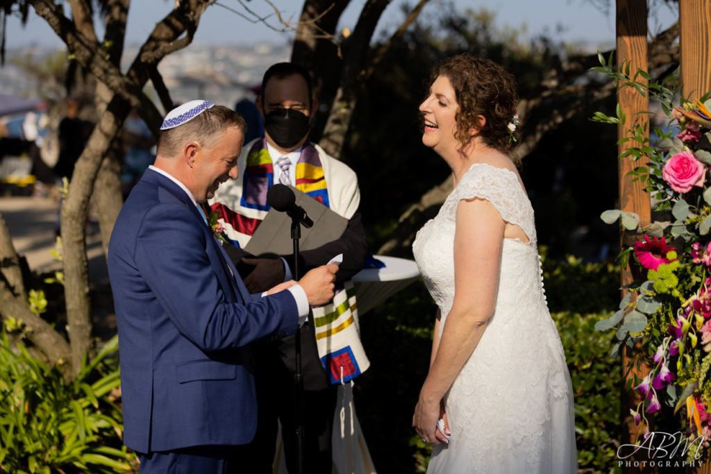 La Jolla Cove Bridge Cove | La Jolla | Brian + Jean’s Wedding Photography Weddings la-jolla-cove-bridge-club-san-diego-wedding-photographer-0023-1-1024x683 La Jolla Cove Bridge Cove | La Jolla | Brian + Jean’s Wedding Photography