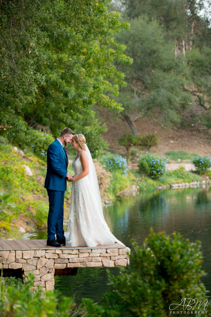 Los Willows Wedding Estate | Fallbrook | Ann Marie + Joey’s Wedding Photography Venue Spotlight Weddings los-willows-wedding-estate-san-diego-wedding-photographer-0045-683x1024 Los Willows Wedding Estate | Fallbrook | Ann Marie + Joey’s Wedding Photography