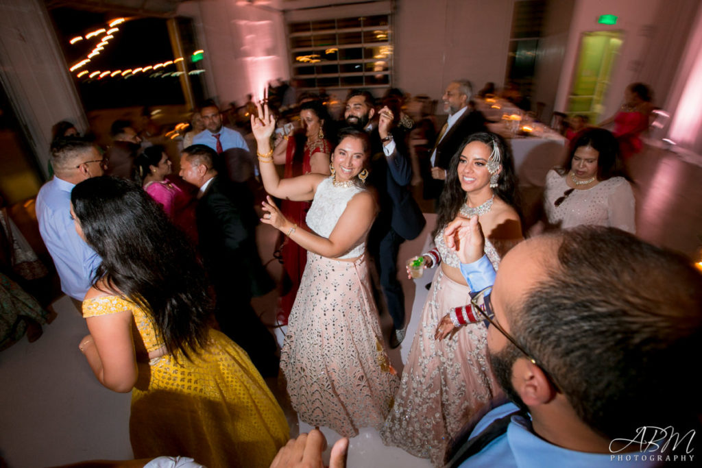 Salt Drift Pointe | Imperial Beach | Chris and Jessica’s Wedding Photography Weddings salt-drift-san-diego-wedding-wedding-photographer-0058-1024x683 Salt Drift Pointe | Imperial Beach | Chris and Jessica’s Wedding Photography