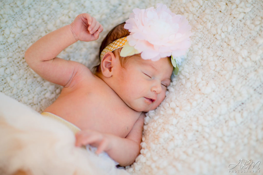 san-diego-new-born-photographer-0005-1024x683 Newborn Studio | Sorrento Valley | Baby Asgari