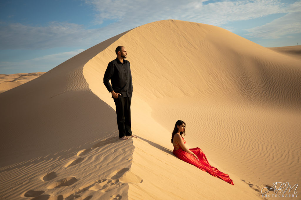 san-diego-wedding-photographer-glamis-sand-dunes-0010-1024x683 Glamis Sand Dunes | Jotika + Shernal’s Engagement Photography