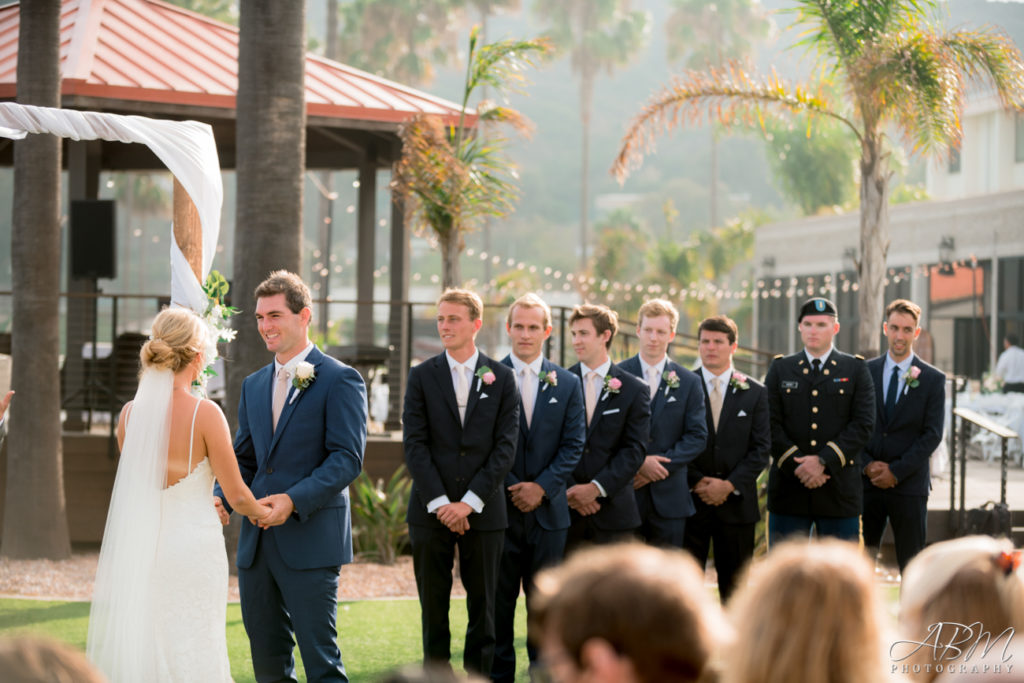 san-diego-wedding-photographer-oceanview-room-023-1024x683 Oceanview Room at Ballast Point | Point Loma | Mia + Colin’s Wedding Photography