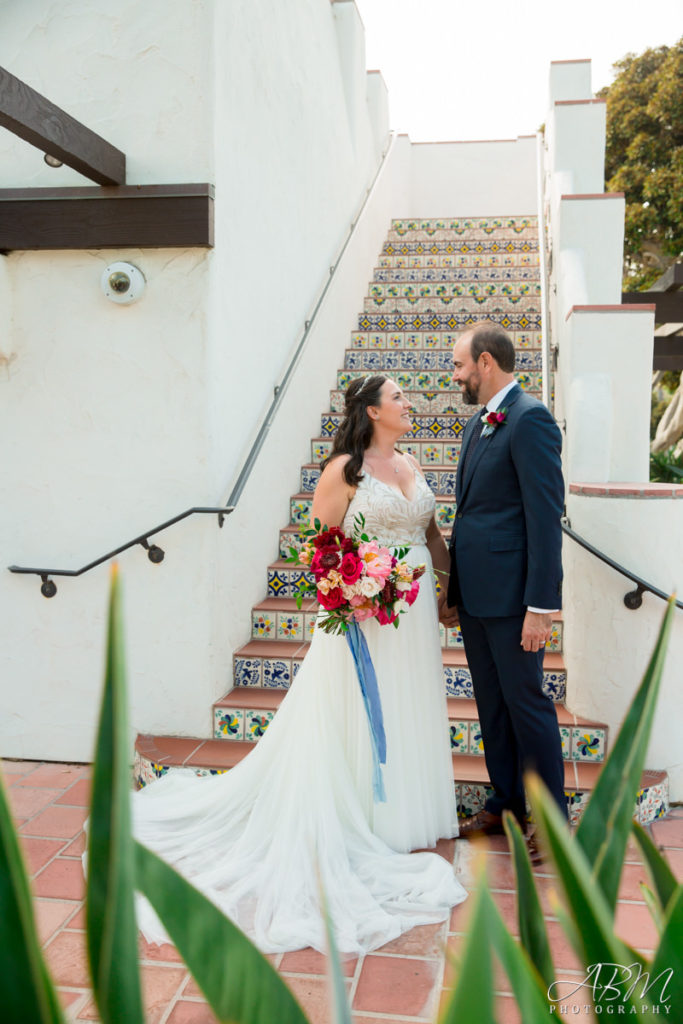 san-diego-wedding-photographer-ole-hanson-beach-club-0020-683x1024 Ole Hanson Beach Club | San Clemente | Christina + Stephen’s Wedding Photography