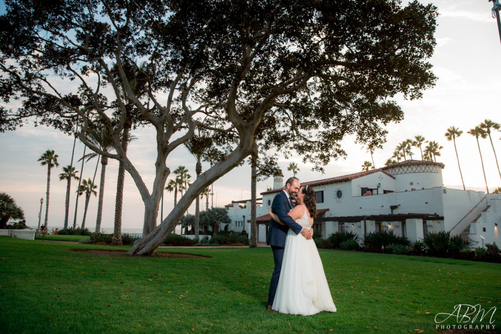 san-diego-wedding-photographer-ole-hanson-beach-club-0052-1024x683 Ole Hanson Beach Club | San Clemente | Christina + Stephen’s Wedding Photography