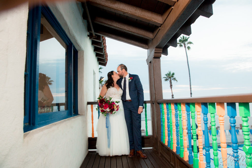 san-diego-wedding-photographer-ole-hanson-beach-club-0056-1024x683 Ole Hanson Beach Club | San Clemente | Christina + Stephen’s Wedding Photography